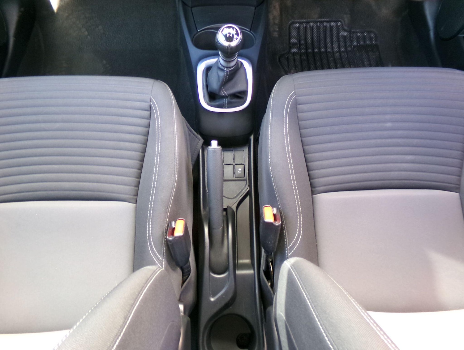 Used Toyota Yaris for sale - 77754157: Photo 11