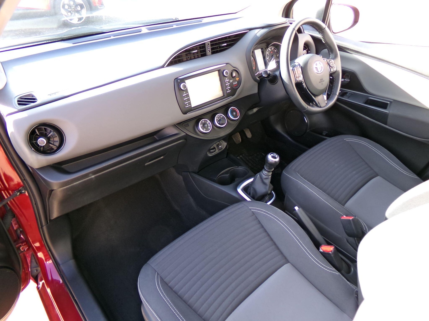 Used Toyota Yaris for sale - 77754157: Photo 12