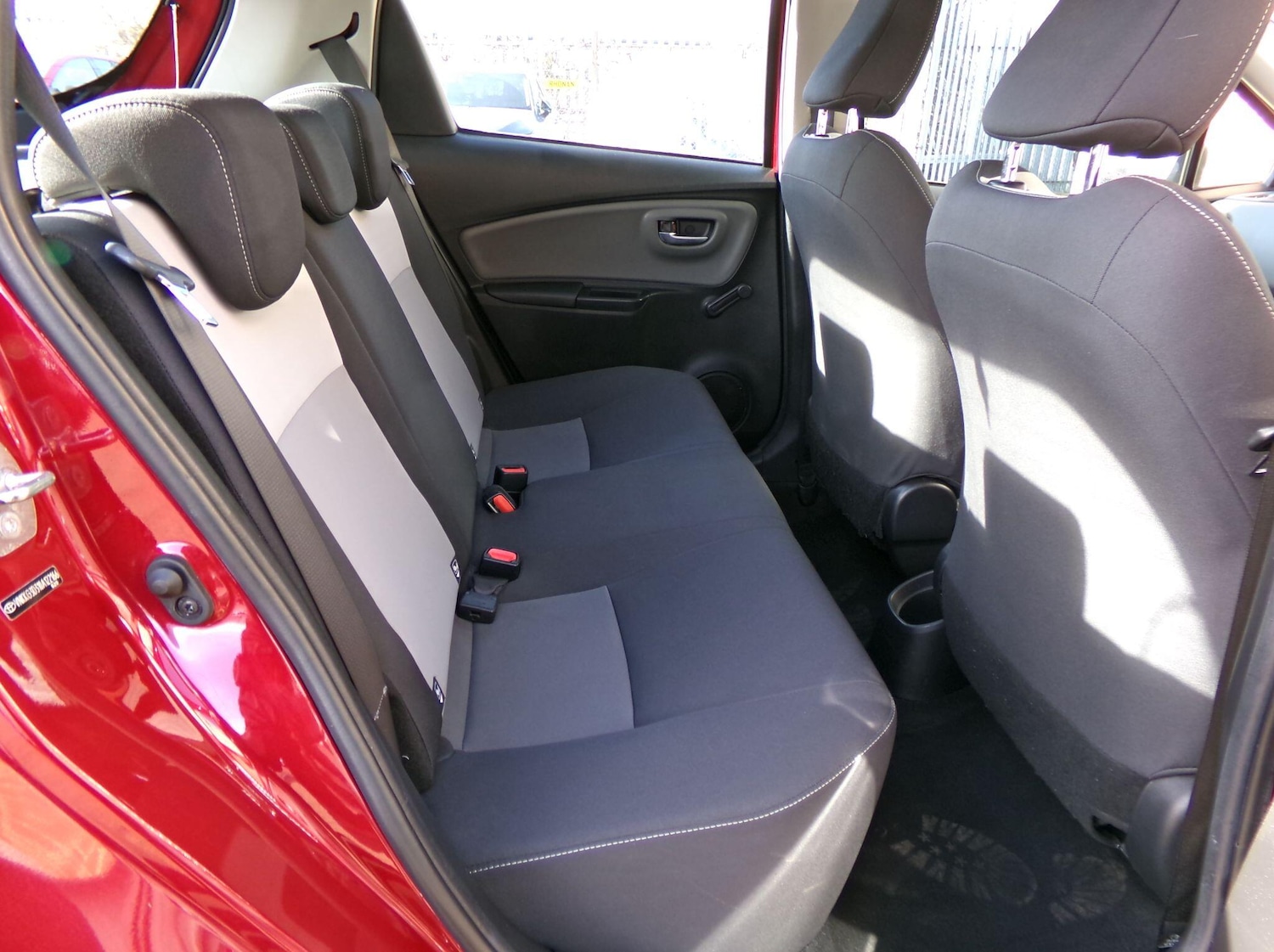 Used Toyota Yaris for sale - 77754157: Photo 14