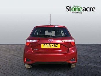 Used Toyota Yaris 2019 for sale - 77754157: Photo