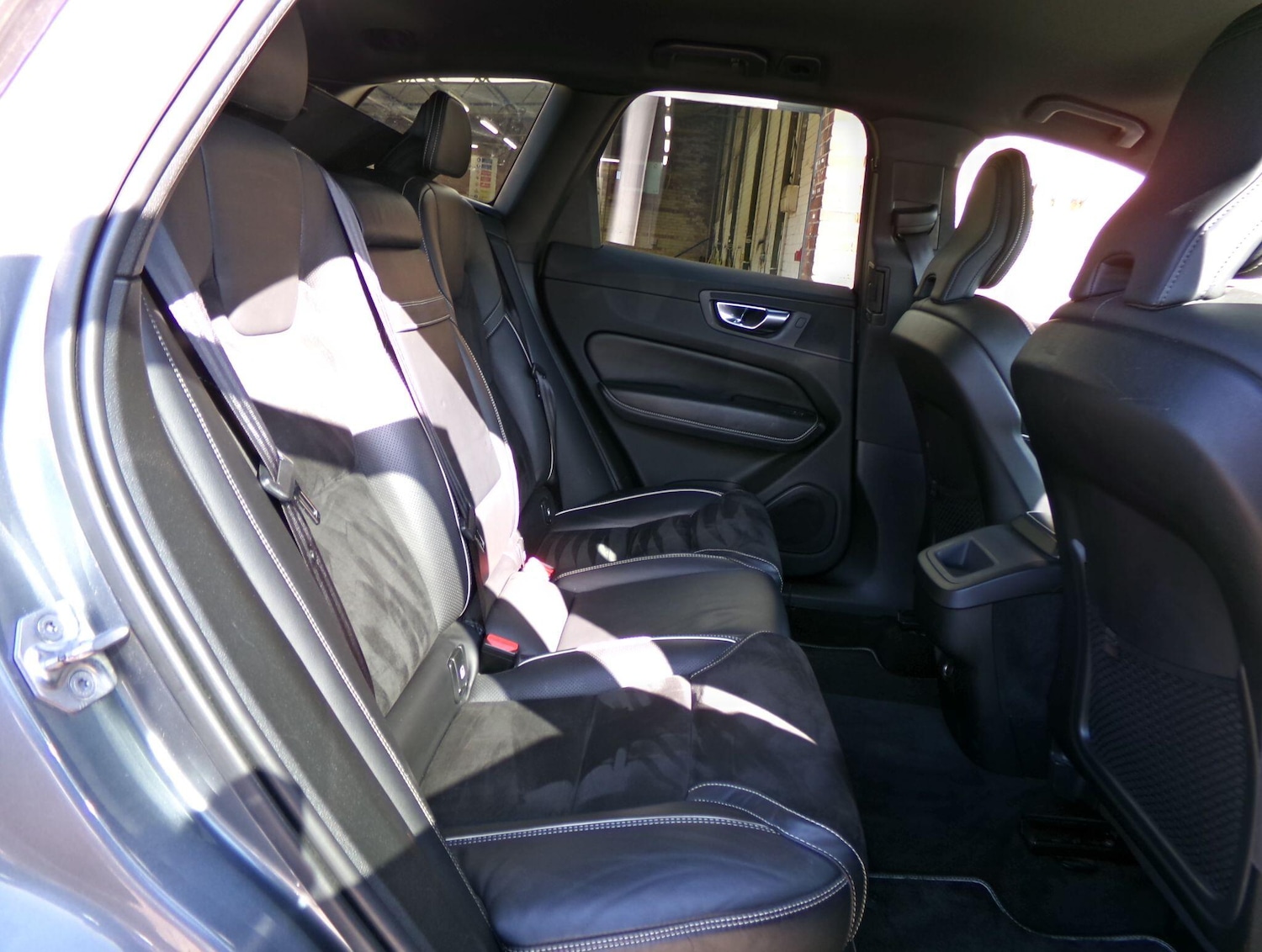 Used Volvo XC60 2018 for sale - 77957429: Photo 18