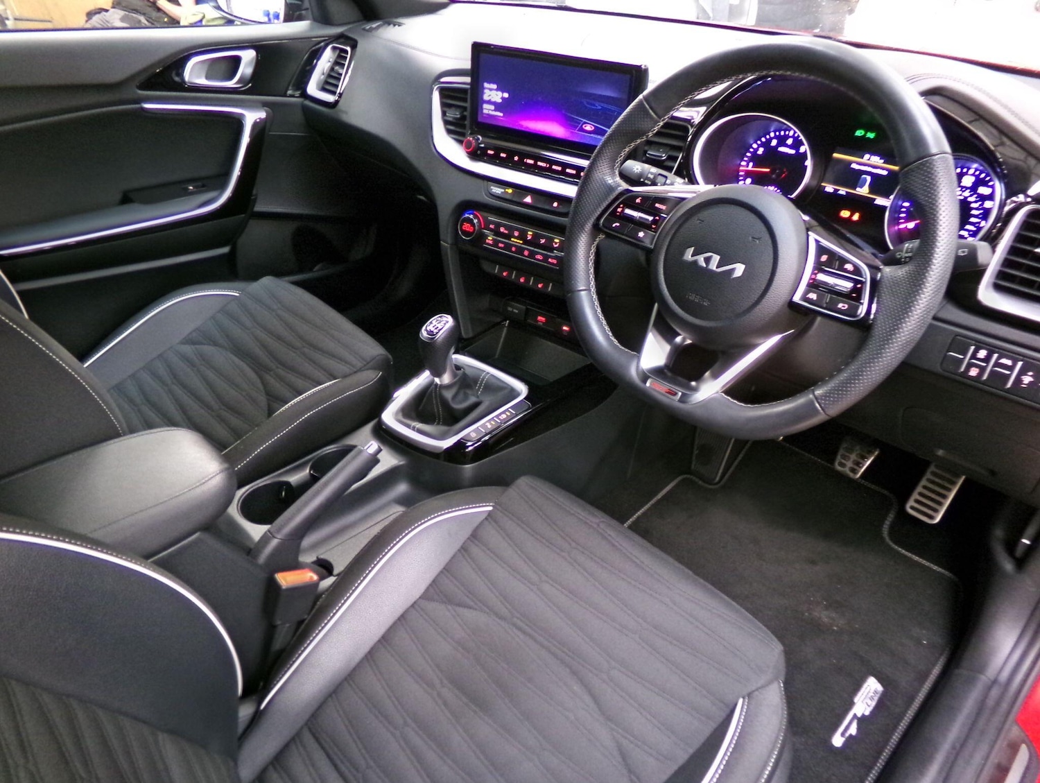 Used Kia Ceed 2022 for sale - 76596928: Photo 11