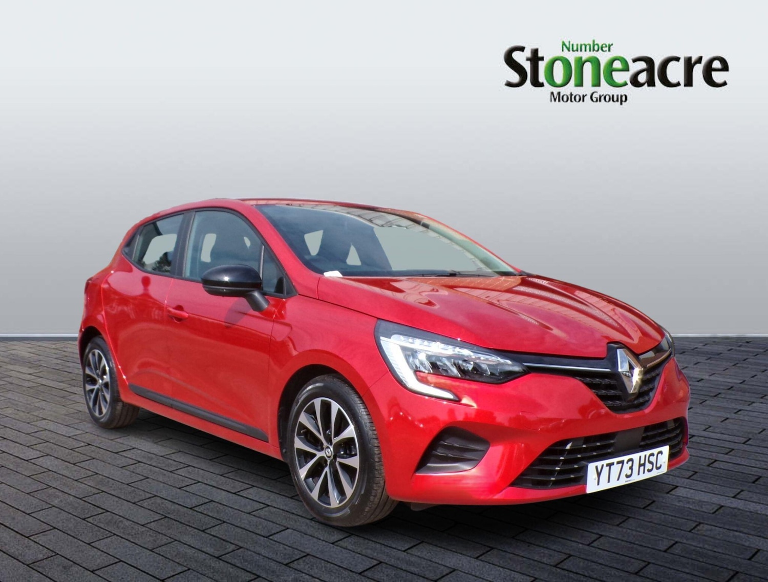 Used Renault Clio 2023 for sale - 76786510: Photo 1
