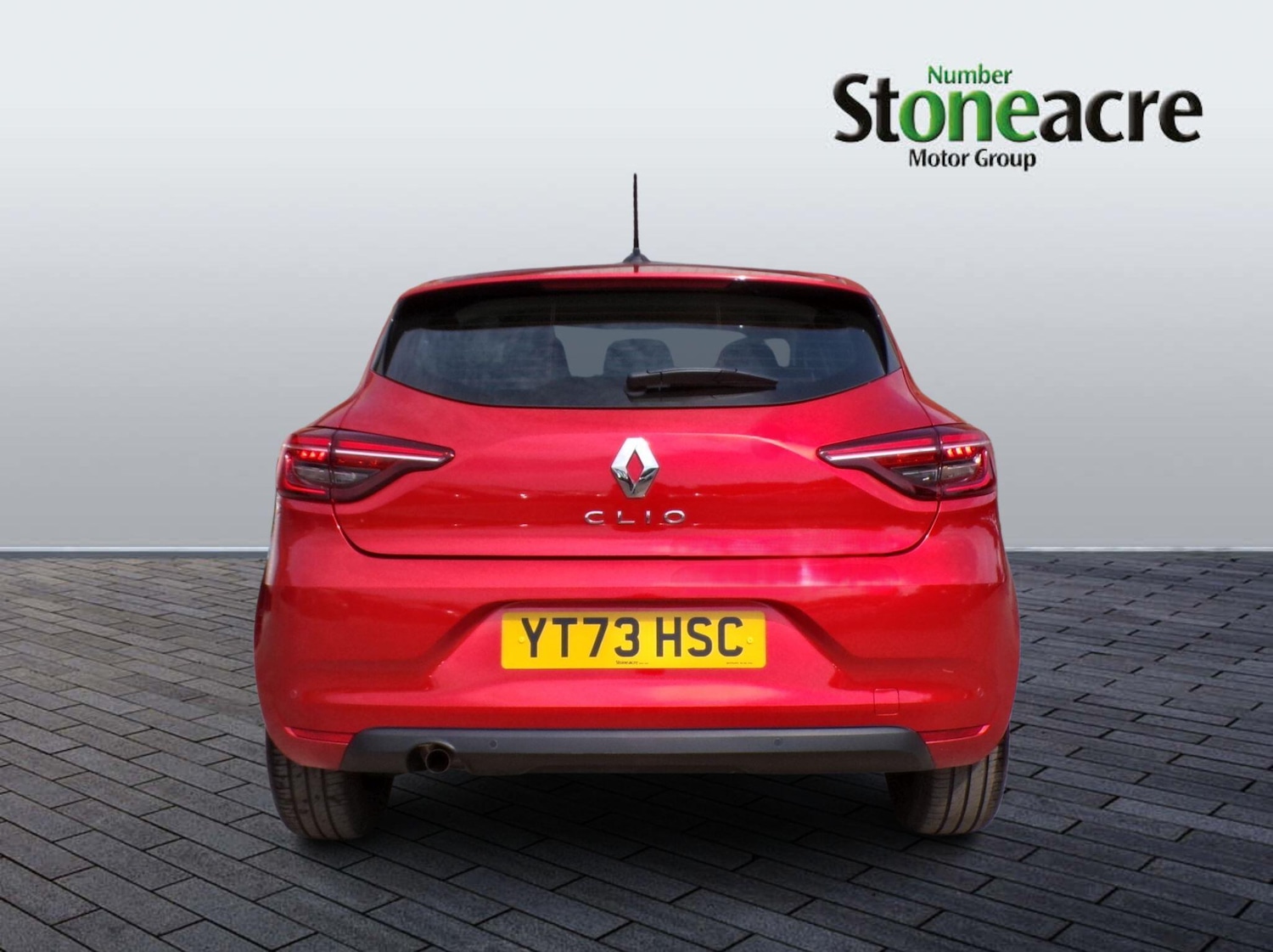 Used Renault Clio 2023 for sale - 76786510: Photo 3