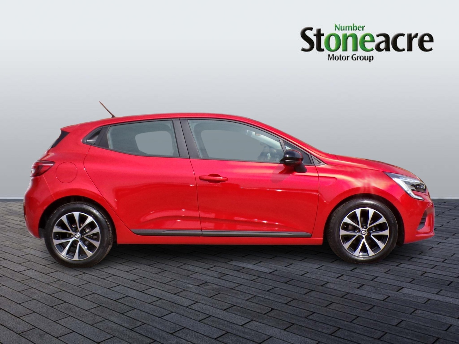 Used Renault Clio 2023 for sale - 76786510: Photo 8