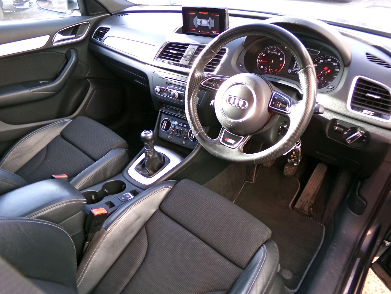 Used Audi Q3 2018 for sale - 76976317: Photo 11