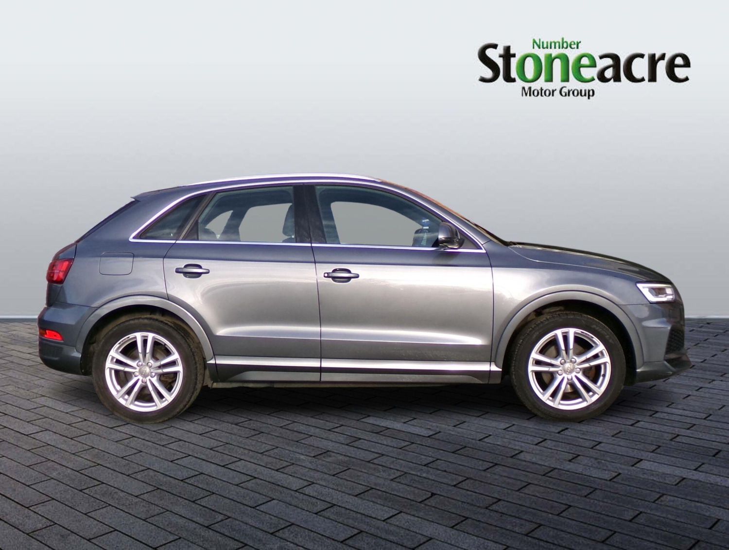 Used Audi Q3 2018 for sale - 76976317: Photo 8