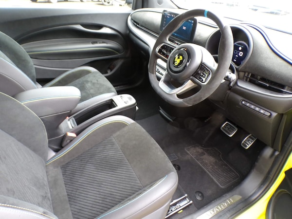 Used Abarth 500 2024 for sale - 75319061: Photo 13