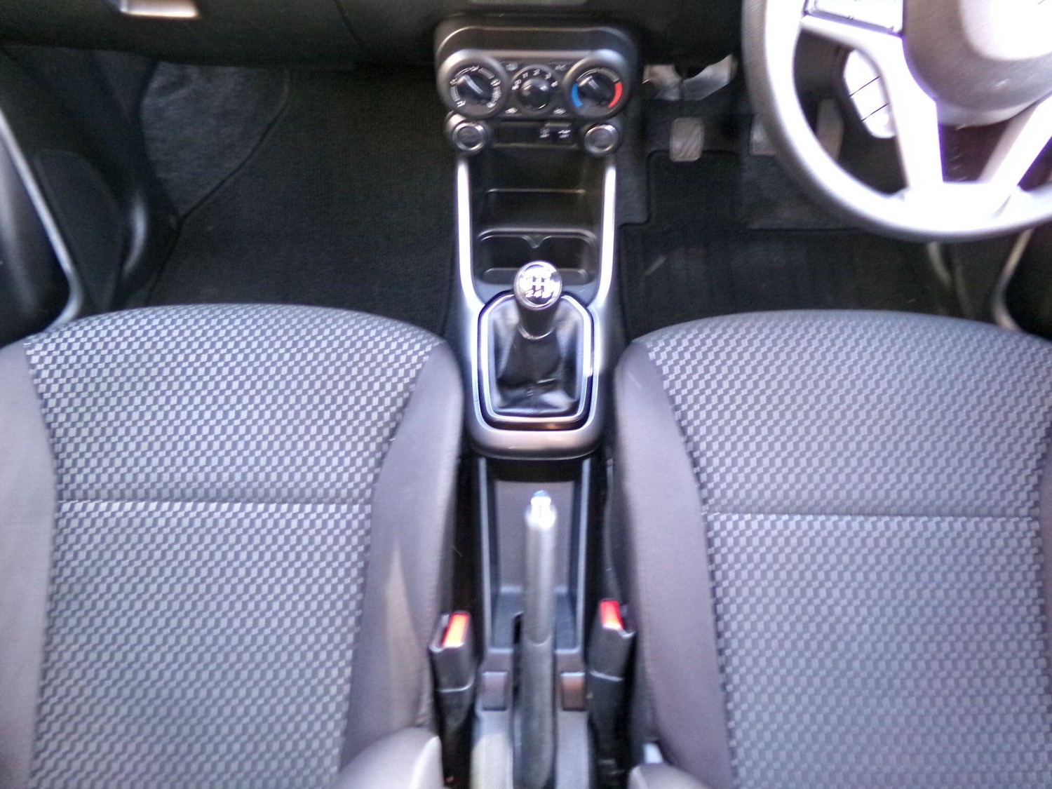 Used Suzuki Ignis 2023 for sale - 77683762: Photo 18