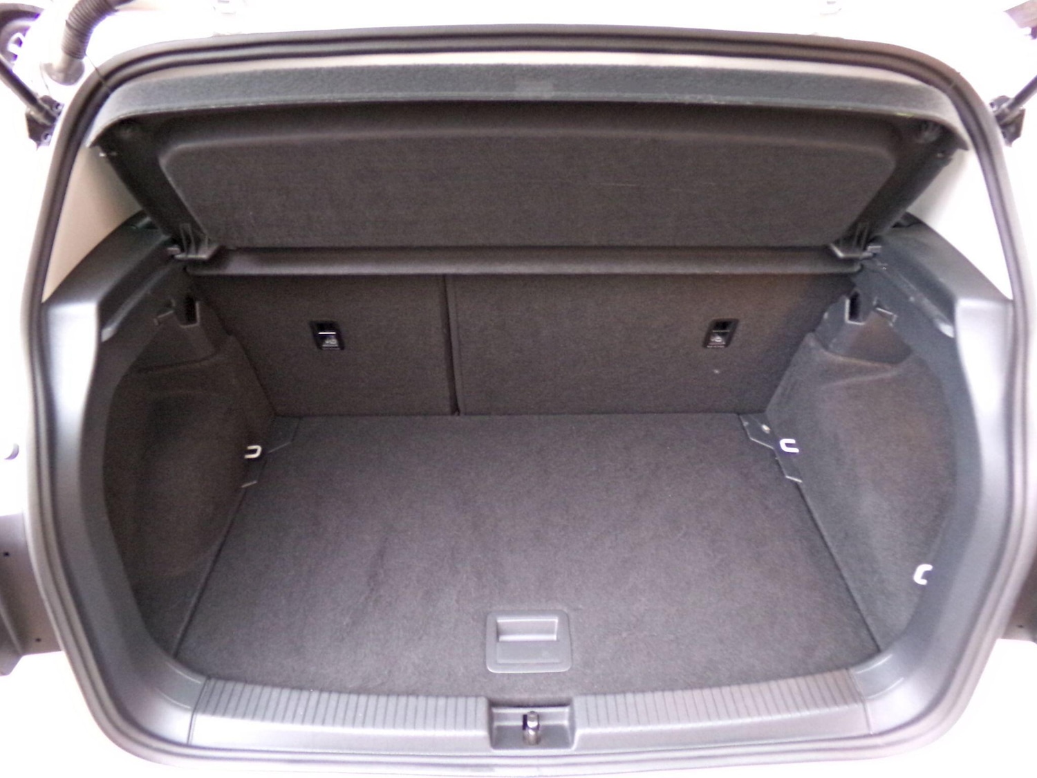 Used Volkswagen T-Cross 2023 for sale - 77238357: Photo 10