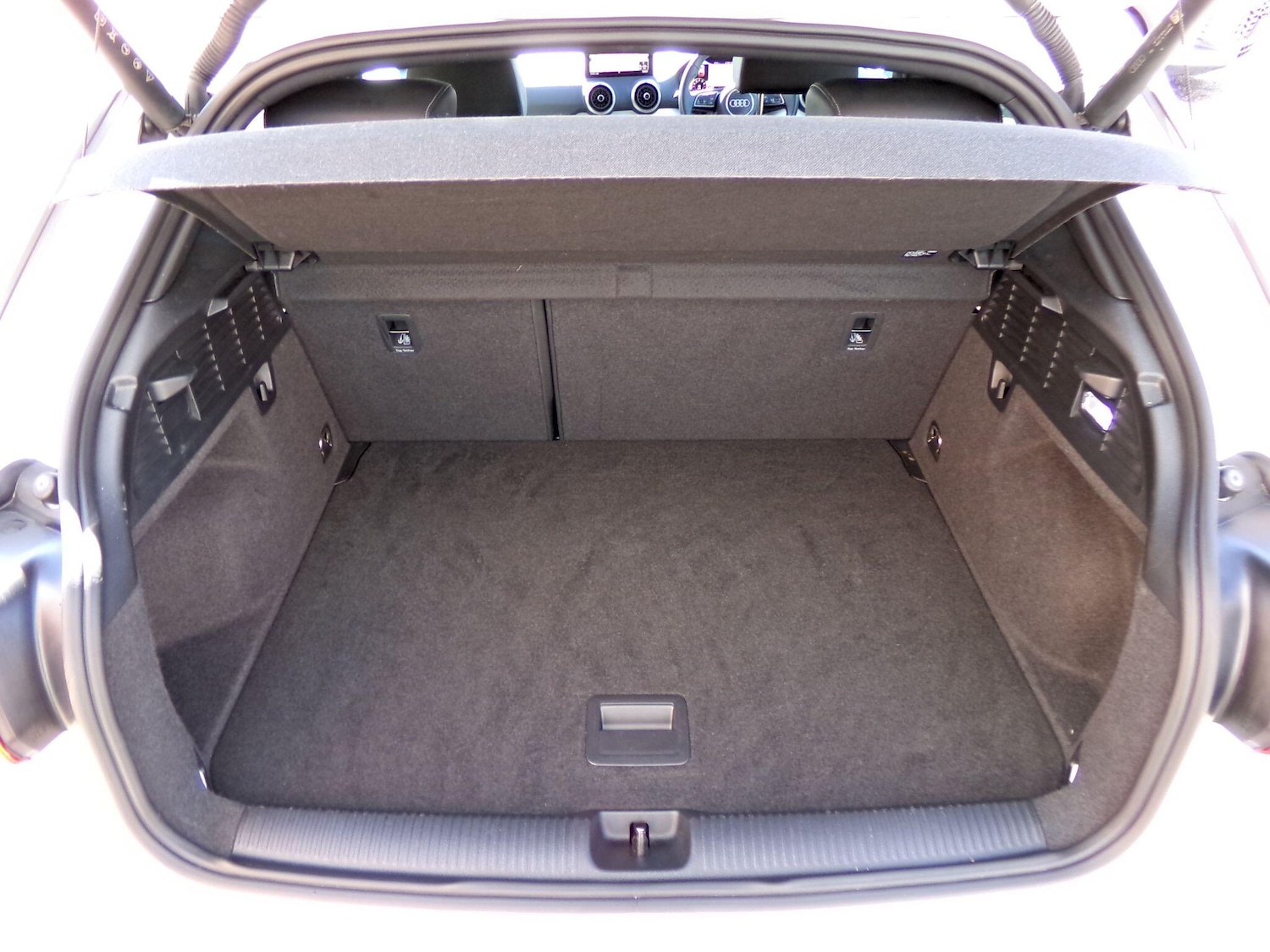 Used Audi Q2 2023 for sale - 76597069: Photo 10