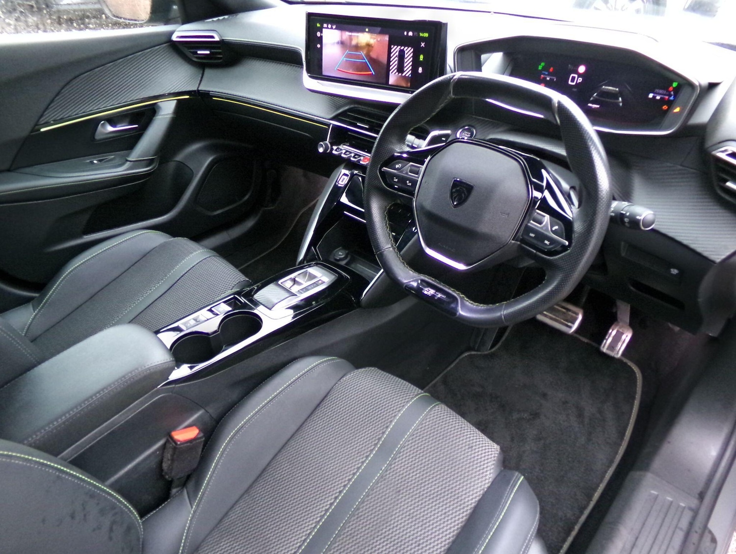 Used Peugeot 2008 2023 for sale - 77376510: Photo 11