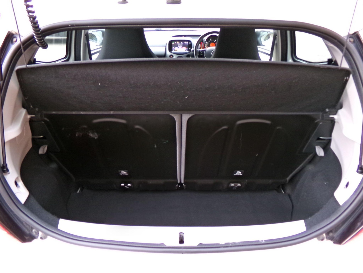 Used Toyota AYGO for sale - 76727895: Photo 10