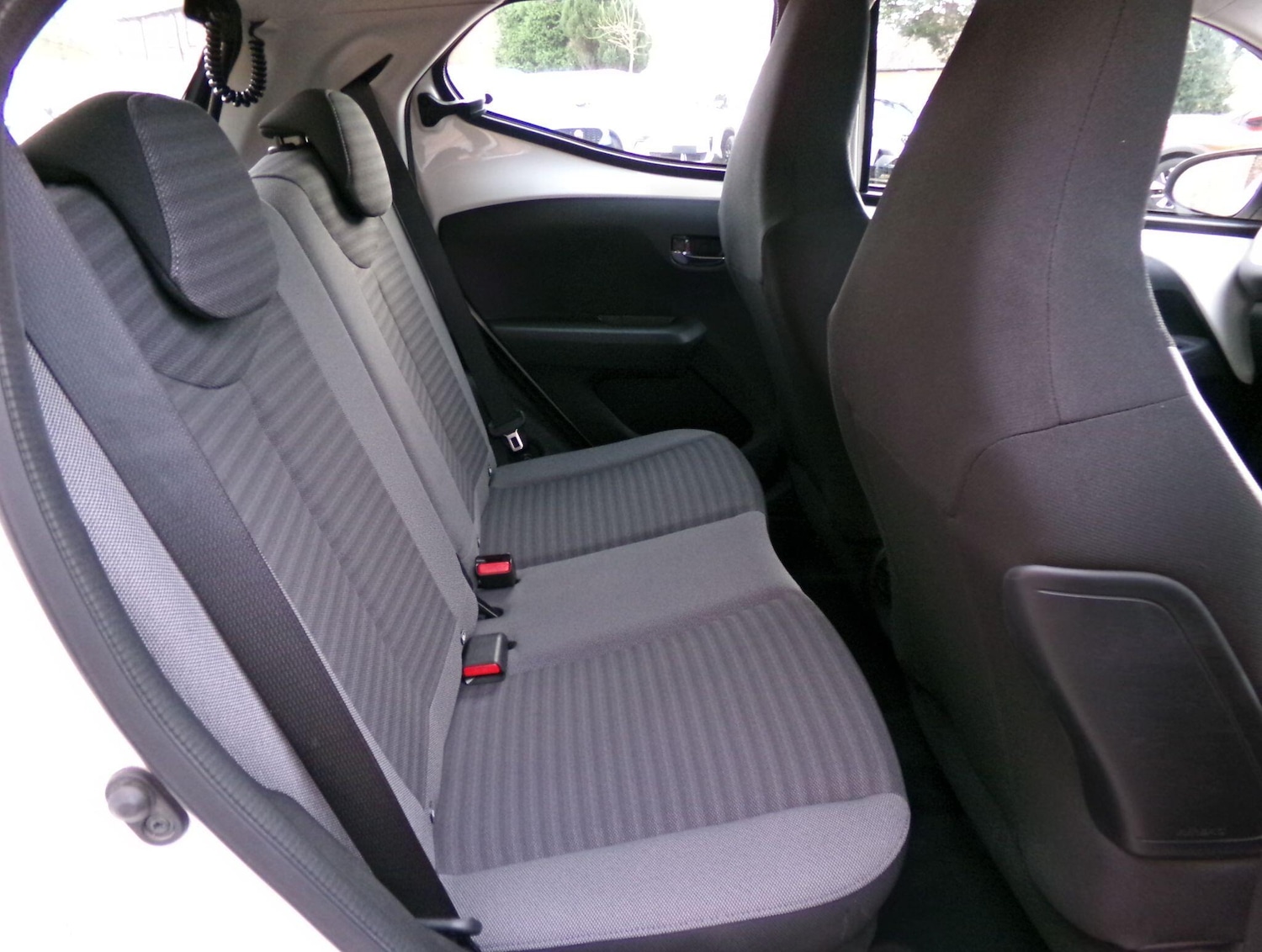 Used Toyota AYGO for sale - 76727895: Photo 20