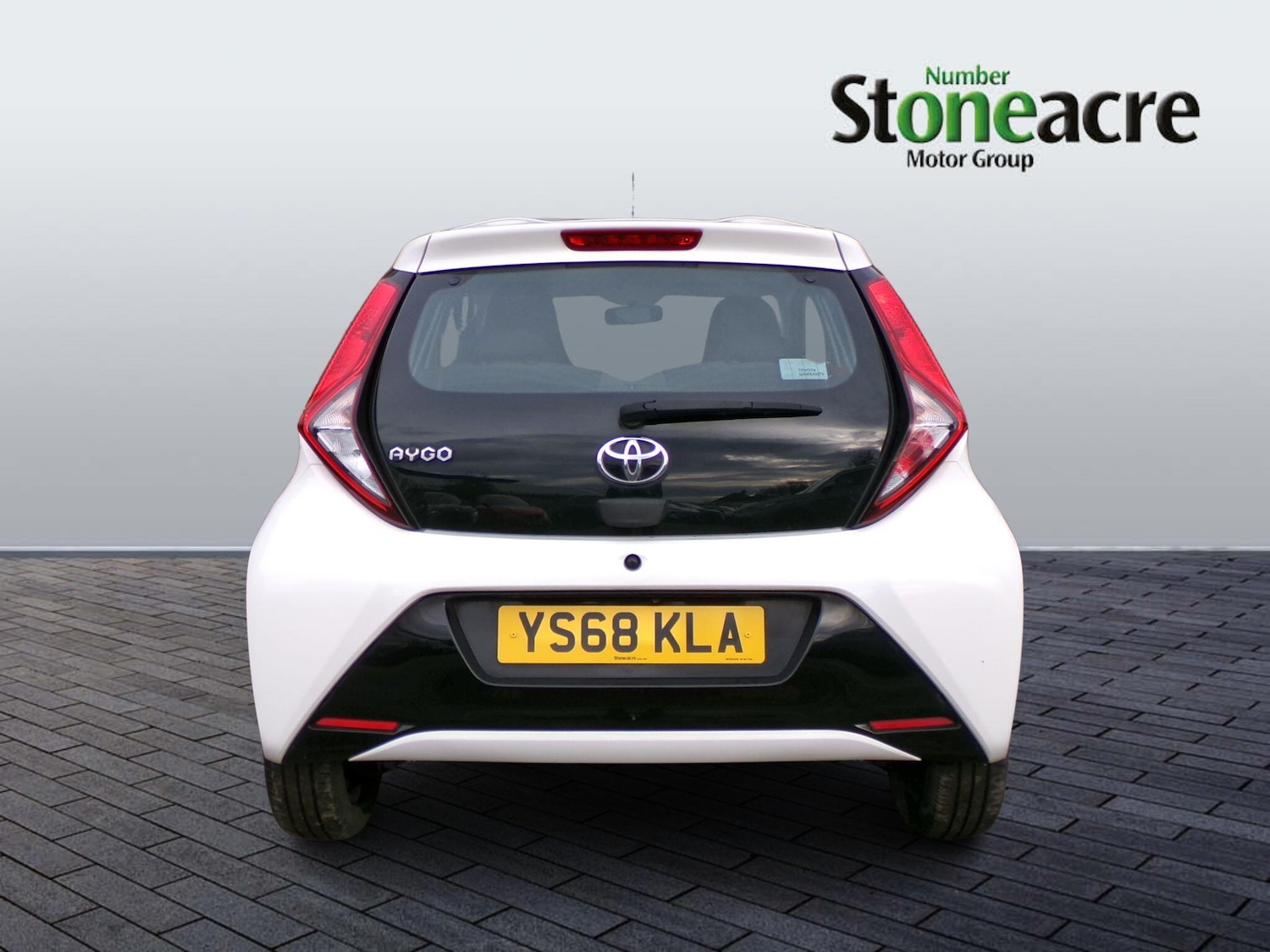 Used Toyota AYGO for sale - 76727895: Photo 3