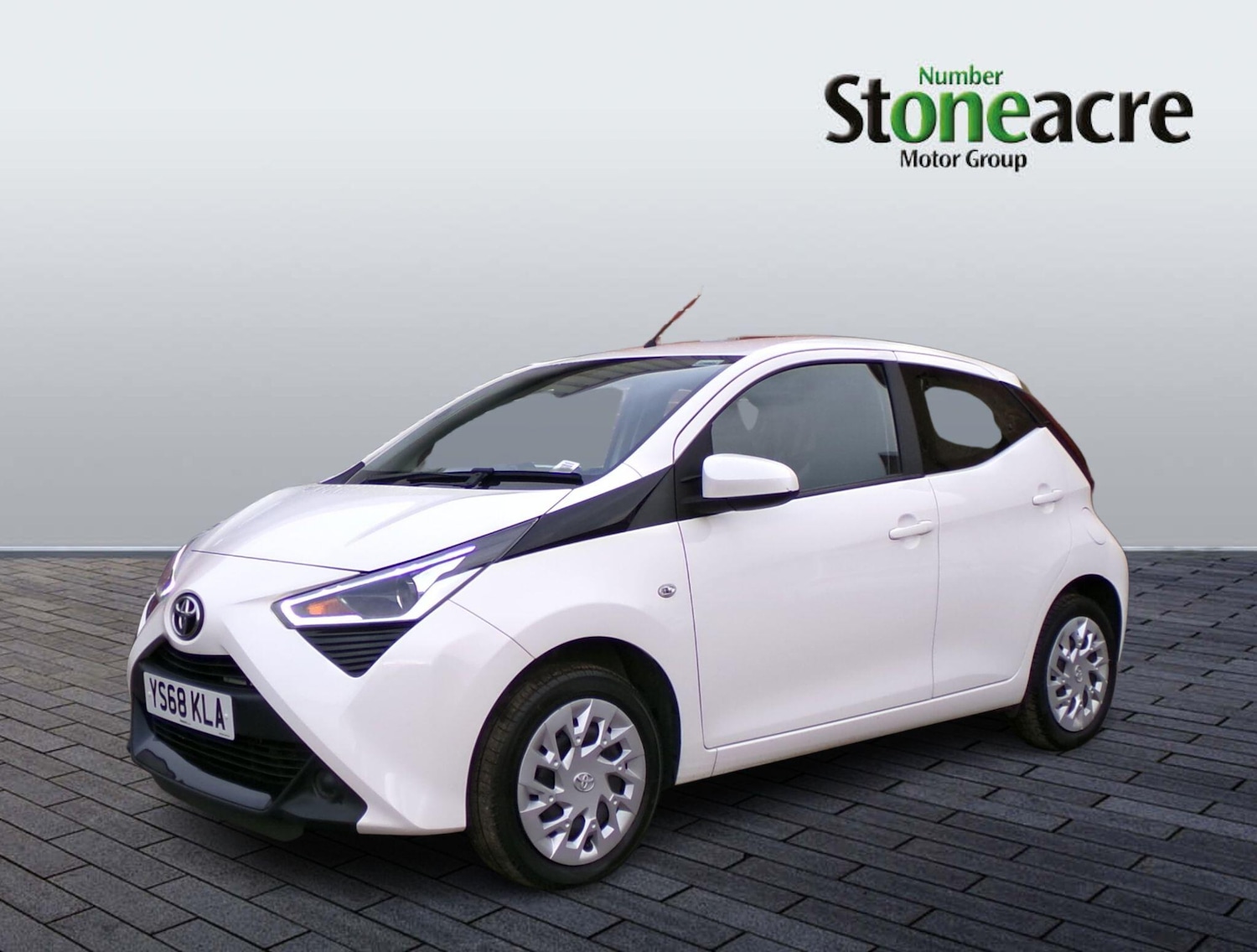 Used Toyota AYGO for sale - 76727895: Photo 5