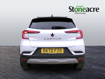 Used Renault Captur 2022 for sale - 76227575: Photo 3