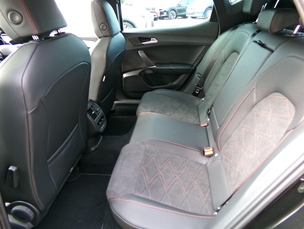 Used SEAT Leon 2025 for sale - 76270561: Photo 19