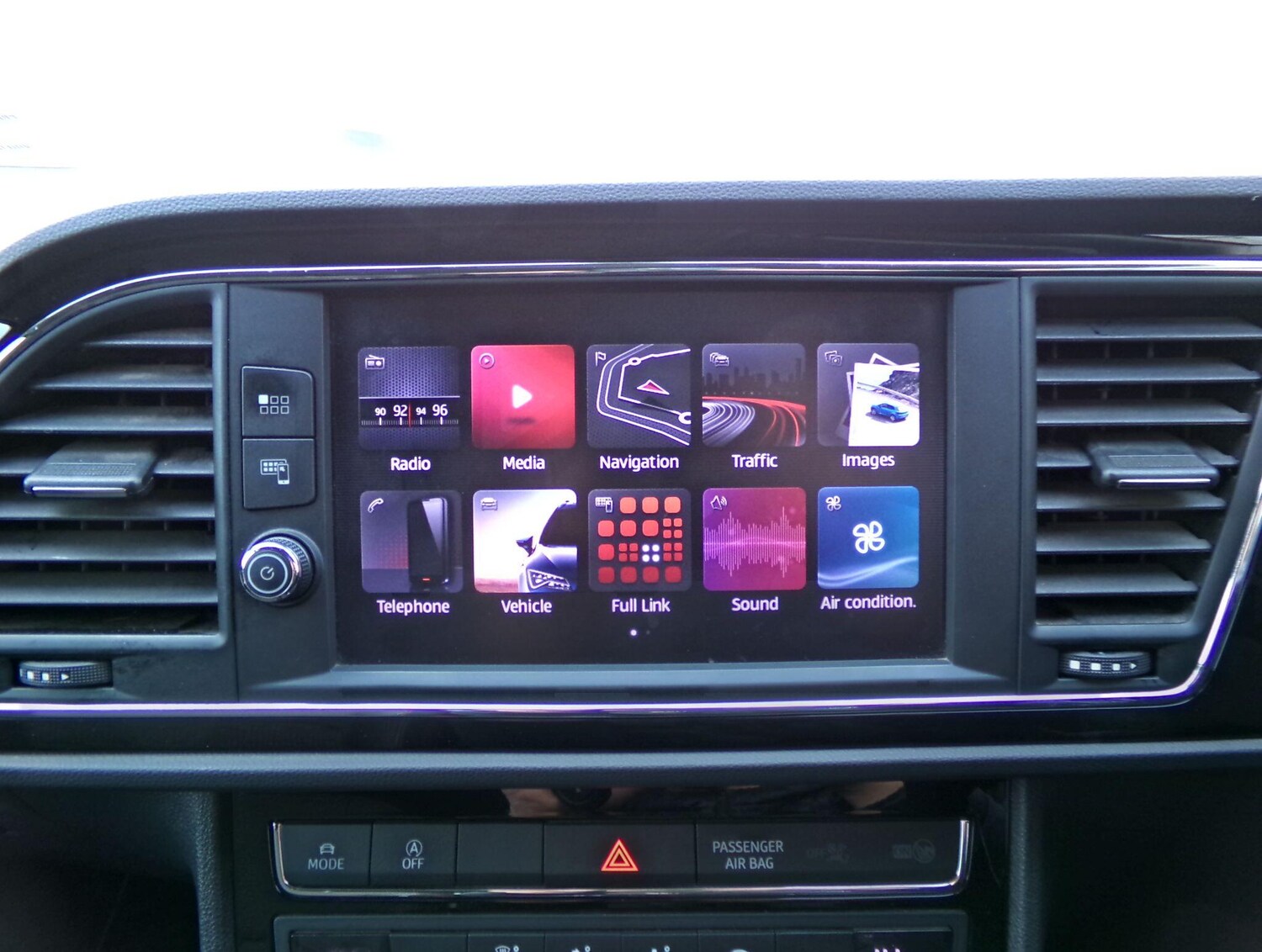 Used SEAT Leon 2018 for sale - 77376909: Photo 18