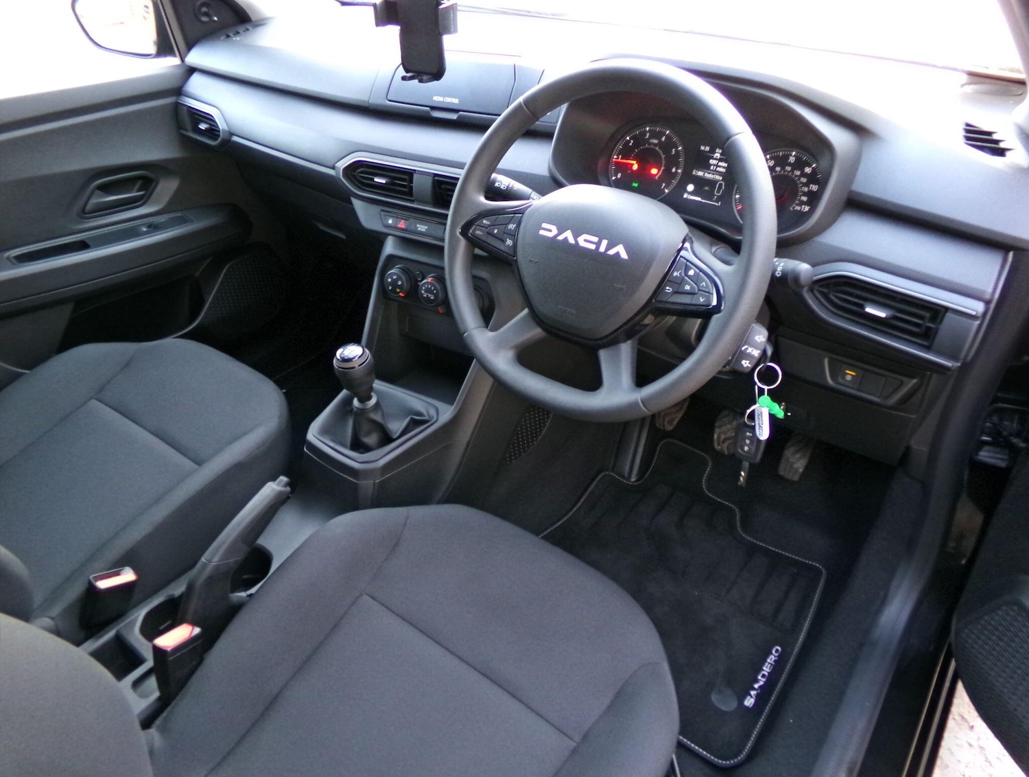 Used Dacia Sandero 2025 for sale - 77611806: Photo 11