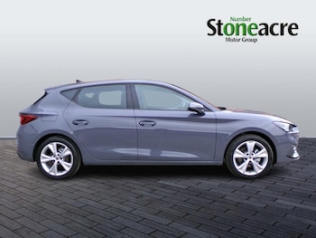 Used SEAT Leon 2025 for sale - 78705331: Photo