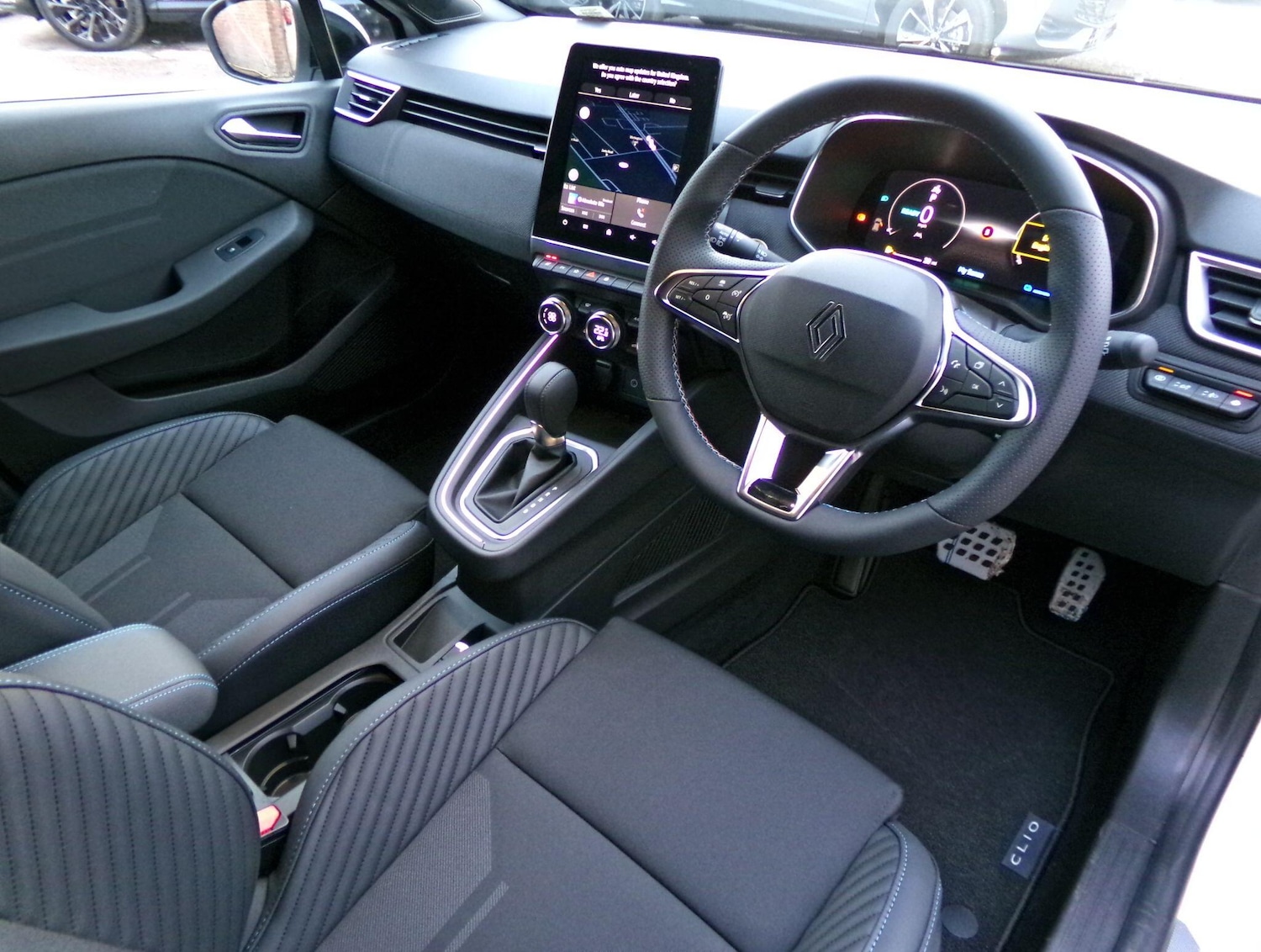 Used Renault Clio for sale - 77267729: Photo 11