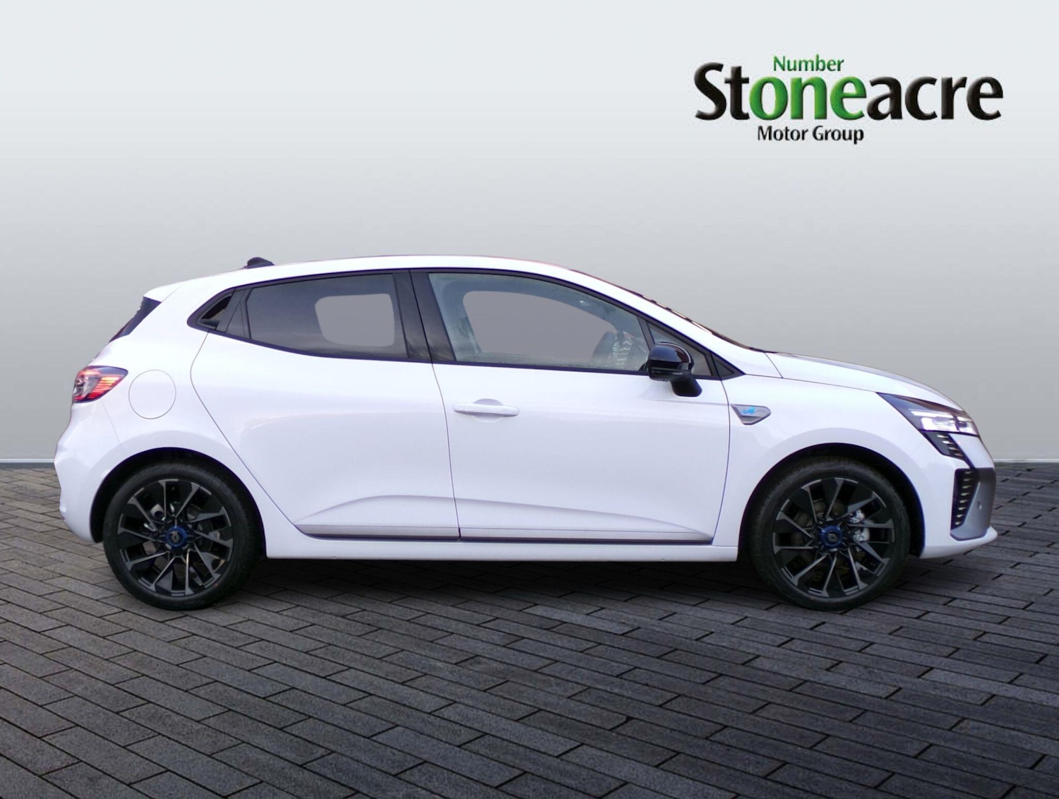 Used Renault Clio for sale - 77267729: Photo 2