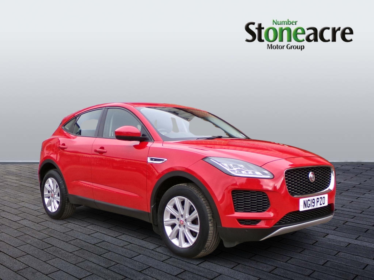 Used Jaguar E-Pace 2019 for sale - 76380547: Photo 1