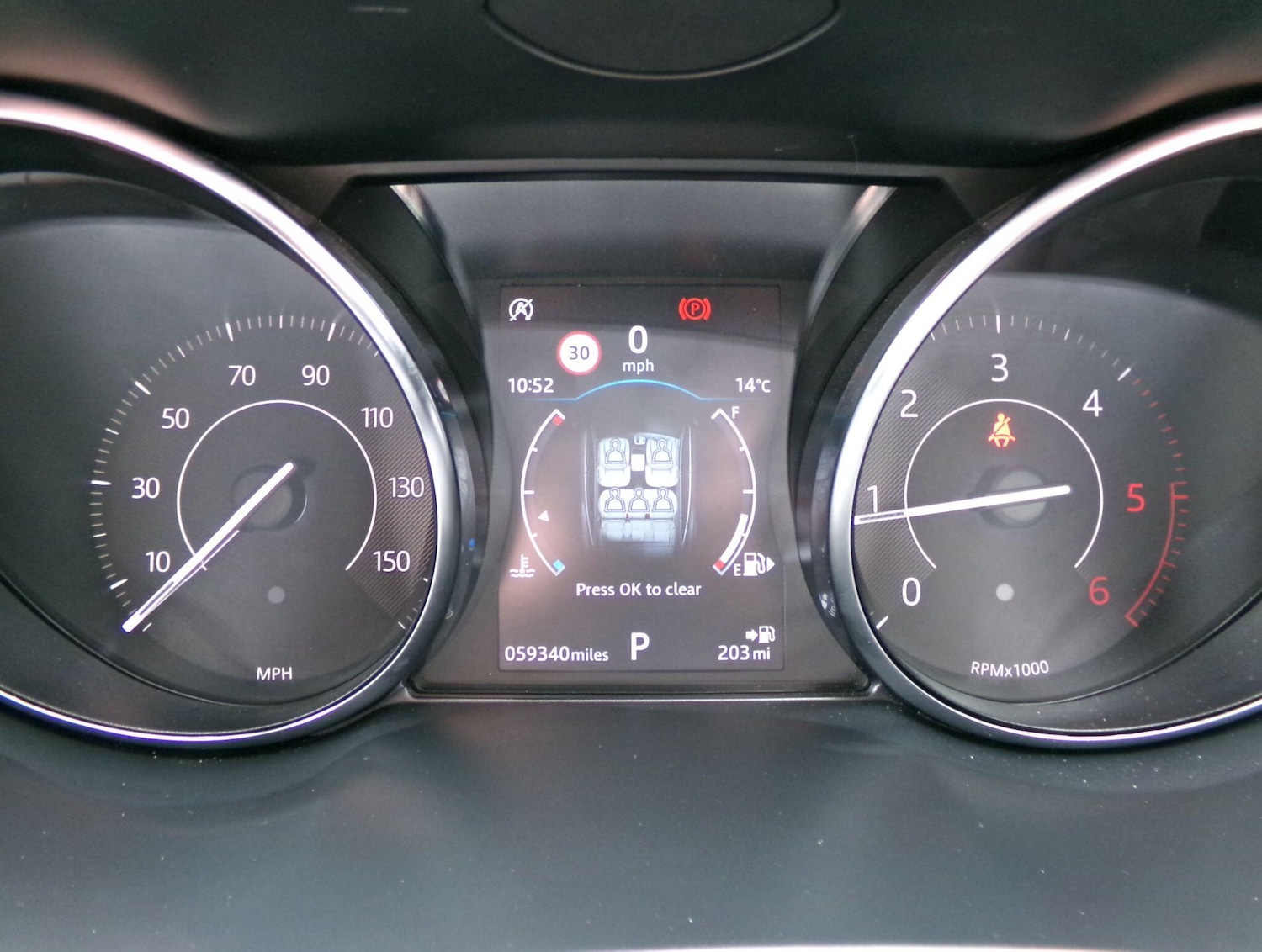 Used Jaguar E-Pace 2019 for sale - 76380547: Photo 14