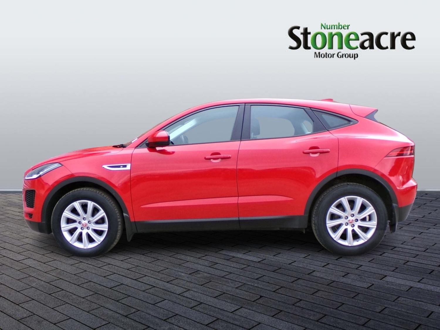 Used Jaguar E-Pace 2019 for sale - 76380547: Photo 7