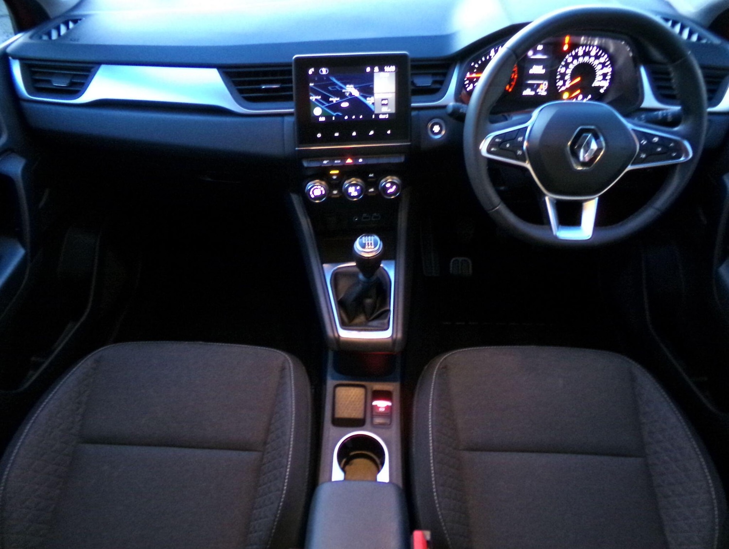 Used Renault Captur 2023 for sale - 76865154: Photo 12