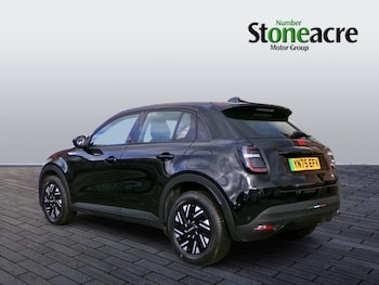 Used Fiat 600 2025 for sale - 76388355: Photo