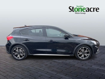 Used Ford Focus 2021 for sale - 78898669: Photo