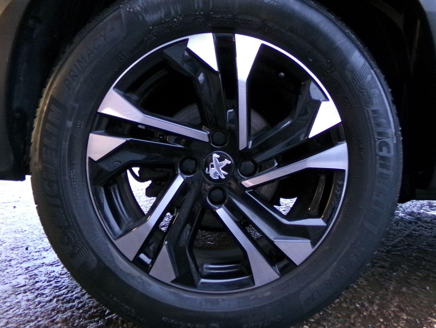 Used Peugeot E-2008 for sale - 77253993: Photo 9