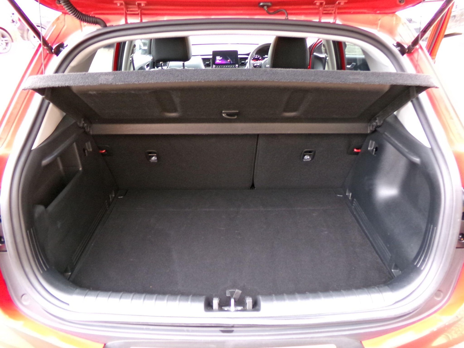 Used Kia Stonic 2023 for sale - 77611914: Photo 10