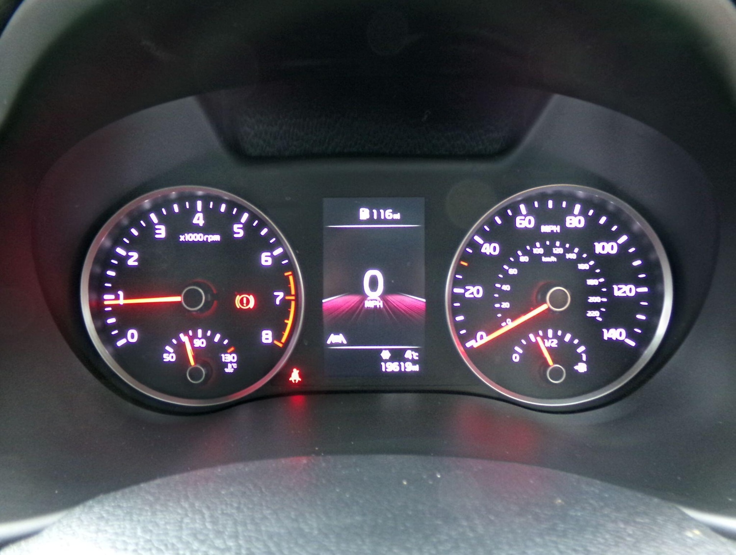 Used Kia Stonic 2023 for sale - 77611914: Photo 14