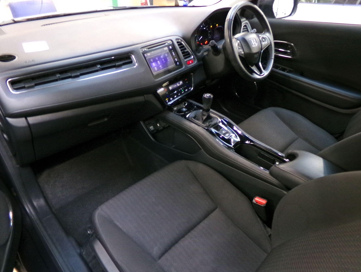 Used Honda HR-V 2017 for sale - 77015272: Photo 13