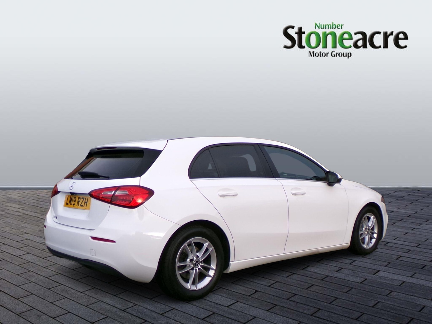 Used Mercedes-Benz A-Class 2019 for sale - 76964683: Photo 2