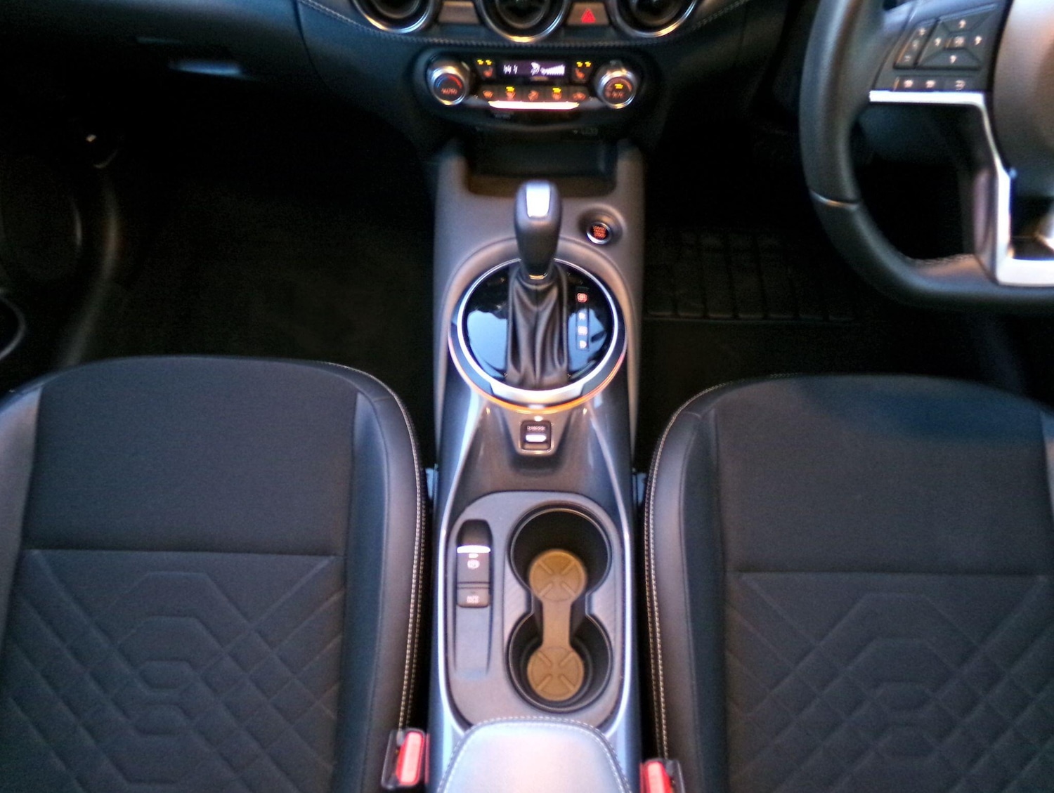 Used Nissan Juke 2022 for sale - 76918557: Photo 19