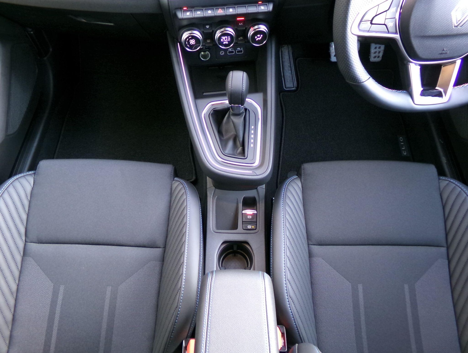 Used Renault Clio 2025 for sale - 77291975: Photo 18