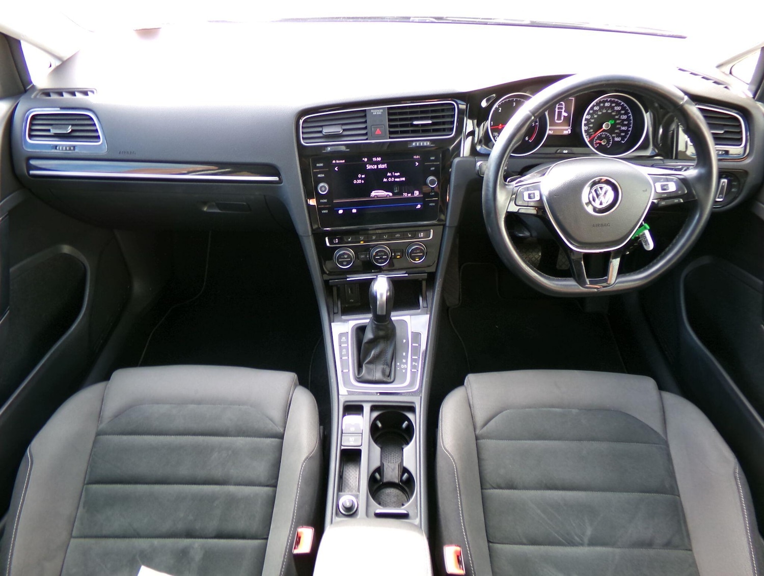 Used Volkswagen Golf 2020 for sale - 76121811: Photo 12