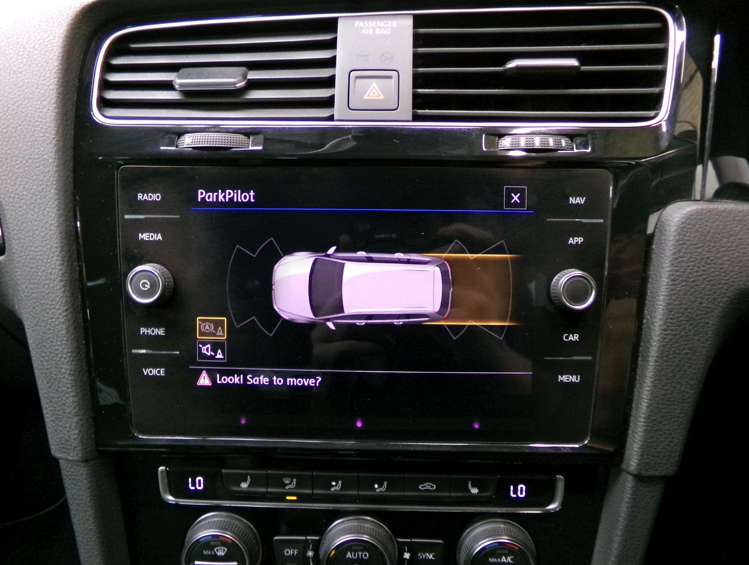 Used Volkswagen Golf 2020 for sale - 76121811: Photo 17