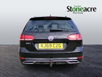 Used Volkswagen Golf 2020 for sale - 76121811: Photo