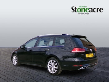 Used Volkswagen Golf 2020 for sale - 76121811: Photo