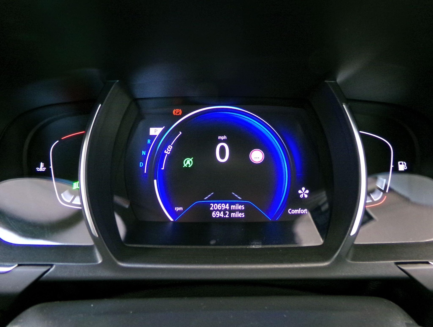 Used Renault Scenic 2017 for sale - 77143876: Photo 12