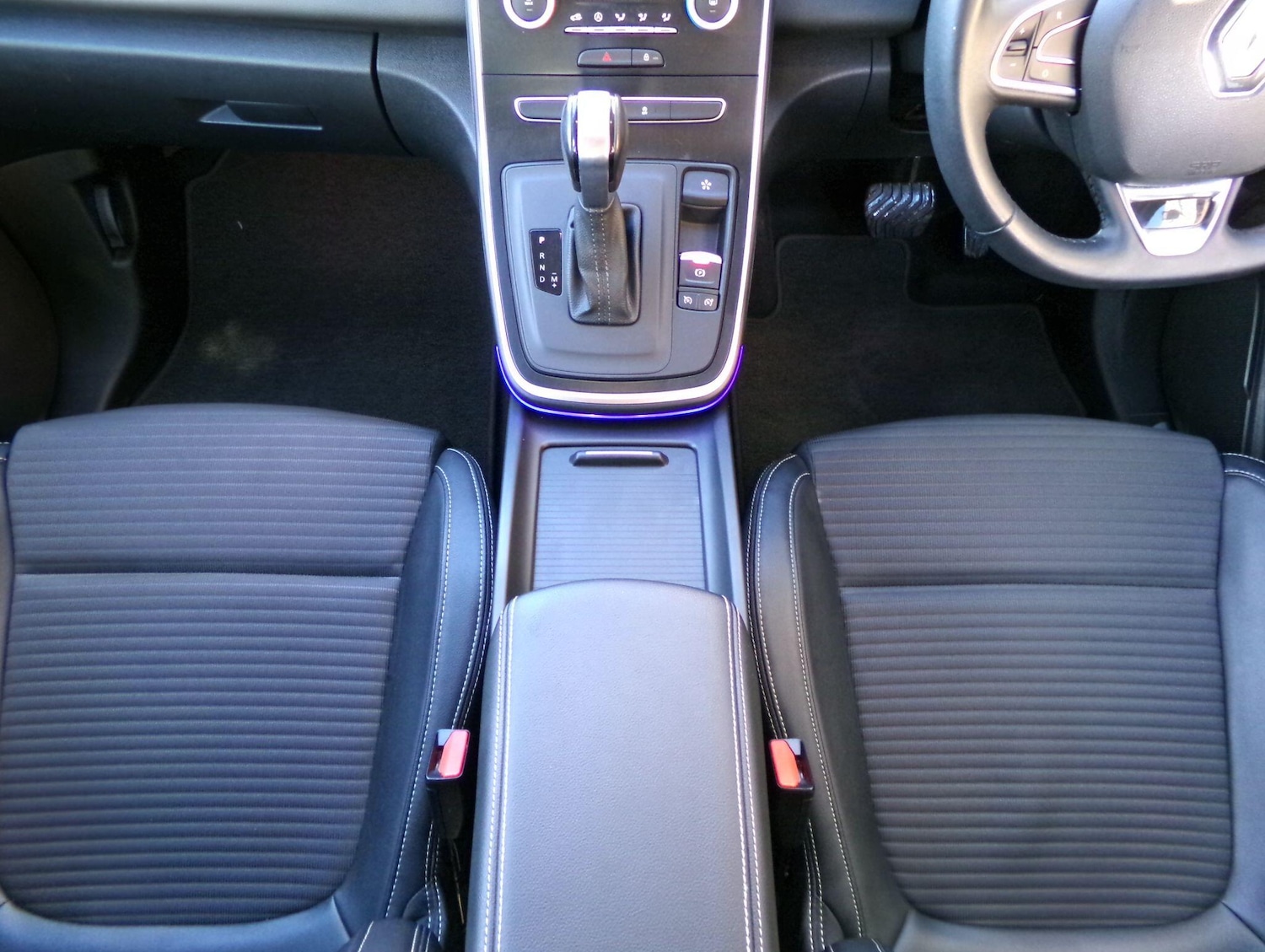 Used Renault Scenic 2017 for sale - 77143876: Photo 17