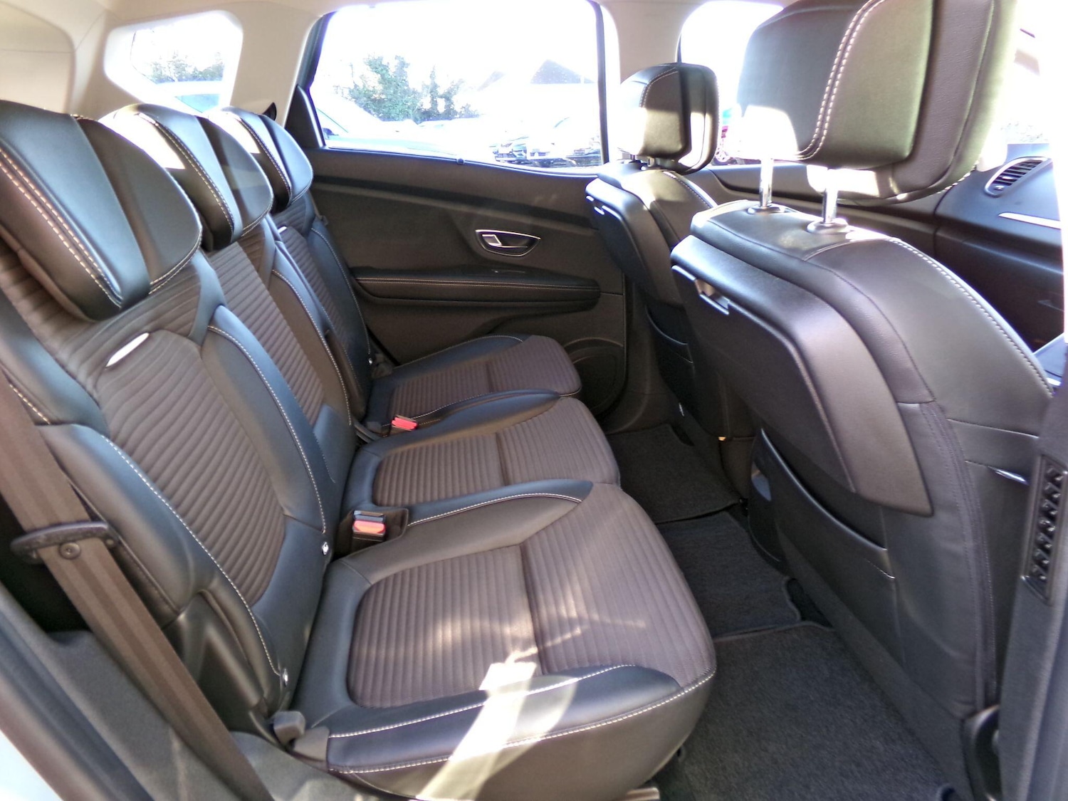 Used Renault Scenic 2017 for sale - 77143876: Photo 18