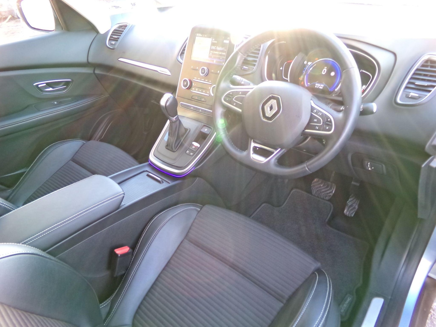 Used Renault Scenic 2017 for sale - 77143876: Photo 9