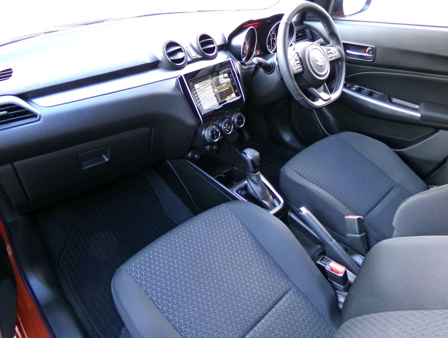 Used Suzuki Swift 2023 for sale - 76597373: Photo 13