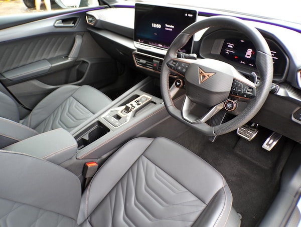 Used Cupra Leon 2025 for sale - 76269752: Photo 11